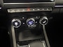 Renault Arkana 1.6 E-Tech Hybrid 145 R.S. Line | Panoramadak | Adaptive Cruise Control | Climate Control | Apple Carplay / Android auto | Camera | treeplanken | elektrisch verstelbare stoel |