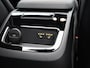 Volvo V60 T8 455PK Plug-in hybrid AWD Plus Dark / Harman Kardon / Elektrische Stoelen / Stoel+Stuurverwarming / Keyless / Getint Glas / Sportstoelen /
