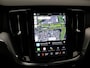 Volvo V60 T8 455PK Plug-in hybrid AWD Plus Dark / Harman Kardon / Elektrische Stoelen / Stoel+Stuurverwarming / Keyless / Getint Glas / Sportstoelen /