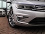 Volkswagen Passat Variant 1.4 TSI GTE Connected Series | Trekhaak | ErgoComfort | DAB | PDC | 18" LM