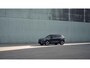 Volvo EX40 Single Motor Extended Range Ultra Europa 82 kWh 45th Anniversary Edition | 5 jaar garantie - (2 jaar extra fabrieksgarantie) | 20 inch lichtmetalen velgen | Extra getint glas achter | Verwarmde voorstoelen en stuurwiel