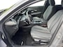 Peugeot e-208 EV Allure Avantage 51 kWh | Warmtepomp | 360 camera | Navi | Carplay | Dodehoekdetectie |