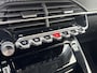 Peugeot e-208 EV Allure Avantage 51 kWh | Warmtepomp | 360 camera | Navi | Carplay | Dodehoekdetectie |