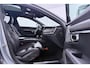 Volvo V90 Cross Country T5 AWD Pro | Bowers&Wilkins | Luchtvering Achter | Trekhaak | Panoramadak | 360° Camera