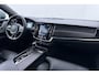 Volvo V90 Cross Country T5 AWD Pro | Bowers&Wilkins | Luchtvering Achter | Trekhaak | Panoramadak | 360° Camera