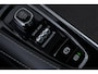 Volvo V90 Cross Country T5 AWD Pro | Bowers&Wilkins | Luchtvering Achter | Trekhaak | Panoramadak | 360° Camera