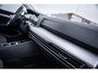 Volkswagen Golf 1.0 eTSI Life Business