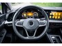 Volkswagen Golf 1.0 eTSI Life Business