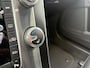 Volvo V60 2.0 T4 Business Sport | Trekhaak | 190 PK! | Bi Xenon| Schuif kantel dak | Lederen bekleding | achteruit rij camera | Keyless entry | Standkachel | Getint glas | verwarmde voorstoelen |