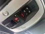 Volvo V60 2.0 T4 Business Sport | Trekhaak | 190 PK! | Bi Xenon| Schuif kantel dak | Lederen bekleding | achteruit rij camera | Keyless entry | Standkachel | Getint glas | verwarmde voorstoelen |