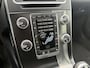 Volvo V60 2.0 T4 Business Sport | Trekhaak | 190 PK! | Bi Xenon| Schuif kantel dak | Lederen bekleding | achteruit rij camera | Keyless entry | Standkachel | Getint glas | verwarmde voorstoelen |