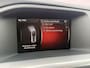 Volvo V60 2.0 T4 Business Sport | Trekhaak | 190 PK! | Bi Xenon| Schuif kantel dak | Lederen bekleding | achteruit rij camera | Keyless entry | Standkachel | Getint glas | verwarmde voorstoelen |
