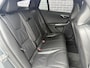 Volvo V60 2.0 T4 Business Sport | Trekhaak | 190 PK! | Bi Xenon| Schuif kantel dak | Lederen bekleding | achteruit rij camera | Keyless entry | Standkachel | Getint glas | verwarmde voorstoelen |
