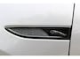 Jaguar E-Pace 1.5 P300e AWD R-Dynamic HSE | panoramadak | meridian sound | black pack | adap. cruise | leder | bliss | NL auto