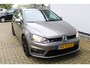 Volkswagen Golf Variant 1.4 TSI Business Edition Connected R-Line | Incl. 12 maanden Garantie | Panorama dak | Stoelverwarming | Stoelmassage | Achteruitrijcamera | Parkeersensoren V+A | Climate controle | Cruise controle | Navigatie | DAB Radio | Origineel NL Auto | NAP |
