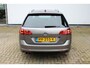 Volkswagen Golf Variant 1.4 TSI Business Edition Connected R-Line | Incl. 12 maanden Garantie | Panorama dak | Stoelverwarming | Stoelmassage | Achteruitrijcamera | Parkeersensoren V+A | Climate controle | Cruise controle | Navigatie | DAB Radio | Origineel NL Auto | NAP |