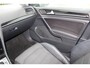 Volkswagen Golf Variant 1.4 TSI Business Edition Connected R-Line | Incl. 12 maanden Garantie | Panorama dak | Stoelverwarming | Stoelmassage | Achteruitrijcamera | Parkeersensoren V+A | Climate controle | Cruise controle | Navigatie | DAB Radio | Origineel NL Auto | NAP |