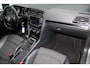Volkswagen Golf Variant 1.4 TSI Business Edition Connected R-Line | Incl. 12 maanden Garantie | Panorama dak | Stoelverwarming | Stoelmassage | Achteruitrijcamera | Parkeersensoren V+A | Climate controle | Cruise controle | Navigatie | DAB Radio | Origineel NL Auto | NAP |