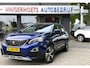 Peugeot 3008 Benzine 130 Pk Luxe Allure * Trekhaak * 1/2 Lederen Interieur * L.M. Velgen & Michelin banden * Stoelverwarming * Parkeersensoren voor- en achterzijde * Vingerhoets; Vierde Generatie Eersteklas Service. Al meer dan 100 jaar een begrip in de Brabantse Kempen.