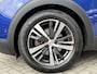 Peugeot 3008 Benzine 130 Pk Luxe Allure * Trekhaak * 1/2 Lederen Interieur * L.M. Velgen & Michelin banden * Stoelverwarming * Parkeersensoren voor- en achterzijde * Vingerhoets; Vierde Generatie Eersteklas Service. Al meer dan 100 jaar een begrip in de Brabantse Kempen.