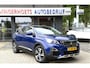 Peugeot 3008 Benzine 130 Pk Luxe Allure * Trekhaak * 1/2 Lederen Interieur * L.M. Velgen & Michelin banden * Stoelverwarming * Parkeersensoren voor- en achterzijde * Vingerhoets; Vierde Generatie Eersteklas Service. Al meer dan 100 jaar een begrip in de Brabantse Kempen.