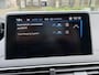 Peugeot 3008 Benzine 130 Pk Luxe Allure * Trekhaak * 1/2 Lederen Interieur * L.M. Velgen & Michelin banden * Stoelverwarming * Parkeersensoren voor- en achterzijde * Vingerhoets; Vierde Generatie Eersteklas Service. Al meer dan 100 jaar een begrip in de Brabantse Kempen.