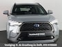 Toyota Corolla Cross 2.0 High Power Hybrid First Edition | Apple Carplay & AndroidAUTO | Stoelverwarming | BSM | Elektrische kofferbak |