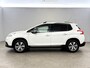 Peugeot 2008 1.2 VTi Allure Pack Premium Plus | Clima | Cruise | Trekhaak | Sfeer | Navi | Parkeersens.
