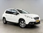 Peugeot 2008 1.2 VTi Allure Pack Premium Plus | Clima | Cruise | Trekhaak | Sfeer | Navi | Parkeersens.