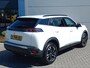 Peugeot 2008 1.2T 100pk Allure Pack | Climate control | Navigatie | Lm velgen | Camera | Apple / Android | All season banden