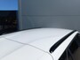 Peugeot 2008 1.2T 100pk Allure Pack | Climate control | Navigatie | Lm velgen | Camera | Apple / Android | All season banden