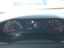 Peugeot 2008 1.2T 100pk Allure Pack | Climate control | Navigatie | Lm velgen | Camera | Apple / Android | All season banden
