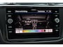 Volkswagen Tiguan 1.4 TSI eHybrid R-Line Business+ SOH 95,4% | Adaptive | Stoel- en Stuurverwarming