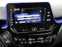 Toyota C-HR / C-HR+ 1.8 Hybrid Bi-Tone | Stoelverwarming | JBL Audio | Parkeersensoren | Leer | Navigatie |