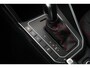 Volkswagen Polo 2.0 TSI GTI 200 pk / Pano-Dak/ Beats-Sound/ Camera/ Sport-Stoelen/ Led-Koplamp/ Adap. Cruise/ Sport-Stoelen/ Stoel.Verw/ 18'' LMV