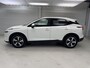 Nissan Qashqai 1.3 MHEV Xtronic N-Connecta / Nederlandse Auto / Trekhaak 1800 KG / Panoramadak / Navigatie / 360 Gradencamera / All Seasonbanden / Climate Control / Adaptive Cruise Control / Apple CarPlay/Android Auto / LED Verlichting /