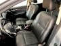 Nissan Qashqai 1.2 Tekna met gereviseerde bak!