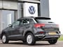 Volkswagen T-Roc 1.5 TSI 150 pk Style | Trekhaak | Adaptive Cruise control | Navigatie | PDC | App Connect |