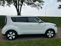 Kia e-Soul EV ExecutiveLine 27 kWh Automaat Navi Airco Cruise Stoel/Stuur Verwarming Achteruitrij Camera Clima
