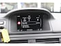 Volvo V70 T4 191PK Automaat Polar+ | Adapt. Cruise | Schuif/kanteldak | Keyless Entry | Verw. Voorstoelen | El. Stoelen | DAB |