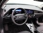 Kia Niro Hybrid 1.6 GDi DynamicPlusLine | Trekhaak | All-Season banden | Stoel en Stuur verwraming | HUD | Elek. Achterklep | Full LED