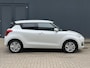 Suzuki Swift 1.2 Select / Automaat / Trekhaak / Stoelverwarming / Apple&Android Carplay / Airco / Cruise Control / Camera / Navigatie
