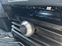 Volkswagen Crafter L3H3 2.0 TDI 140pk 3.5T Highline / Geveerde stoel / Camera / Trekhaak / App Connect