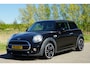 MINI Cooper Mini 1.5 Business | Midnight Black Metallic | Nav/Cruise/Clima/PDC - Gaaf!