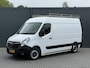 Opel Movano 2.3 Turbo 150 PK / L2H2 / INRICHTING / RVS IMPERIAAL + LADDER / 2.5 TONS TREKHAAK / AIRCO / CRUISE / NAVI / CAMERA
