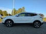Nissan Qashqai 1.6 Connect Edition I Parelmoer I Pano I Trekhaak I 360cam I Cruise I Clima