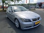 BMW 3-Serie 325i Dynamic Executive LEUKE AUTO RIJDT EN SCHAKELT GOED