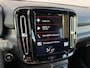 Volvo XC40 T4 R-Design Aut | Cruise Control | Trekhaak 1800 kg | Half Lederen Bekleding | Navigatie | Parkeersensoren V + A | Parkeercamera | Climate control |
