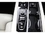 Volvo XC60 T8 Twin Engine AWD | Trekhaak | Luchtvering | SOH 82% | Adaptieve Cruise | Verwarmde Stoelen | Panoramadak | Camera |