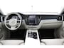 Volvo XC60 T8 Twin Engine AWD | Trekhaak | Luchtvering | SOH 82% | Adaptieve Cruise | Verwarmde Stoelen | Panoramadak | Camera |